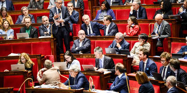 Bilancio 2026: il PS respinge le entrate e valuta un accordo con il governo