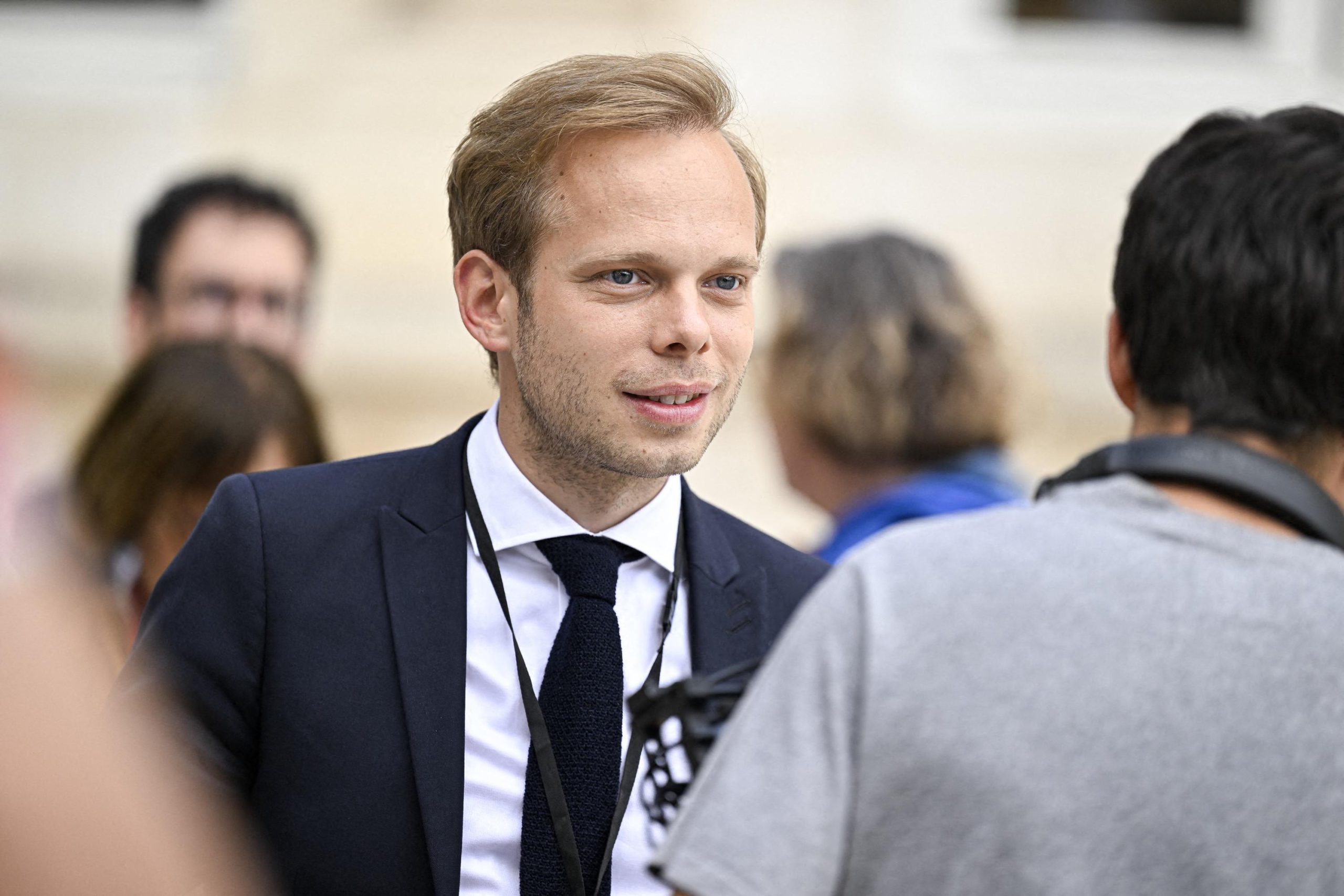 Deputato Alloncle guida la commissione sull’audiovisivo pubblico: convocati i dirigenti per l’udienza in Aula