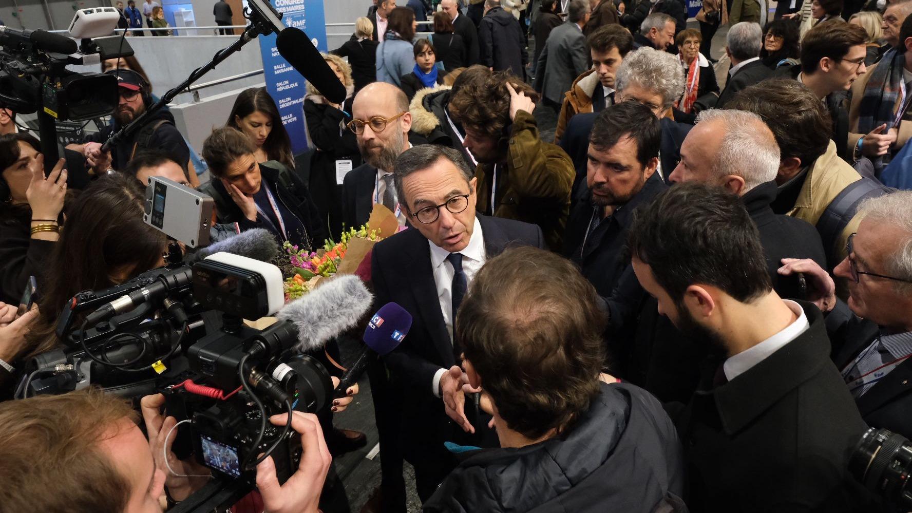 Retailleau al Porte de Versailles: la fiducia nella “buona stella” e nel radicamento del partito Les Républicains