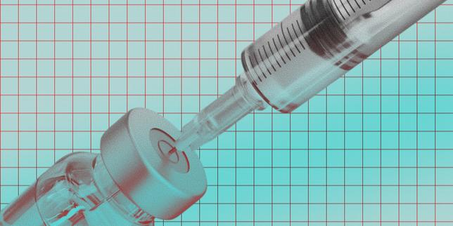 Il Senato francese riattiva l’obbligo vaccinale per i professionisti sanitari in regime libero