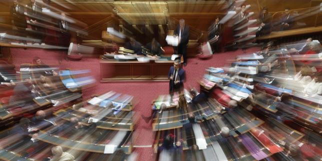 Il Senato francese annulla misure: impatti sulla sicurezza sociale e sul meccanismo della navetta parlamentare