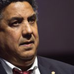 Serge Blanco, ex giocatore di rugby, lancia la sua candidatura per le elezioni comunali di Biarritz