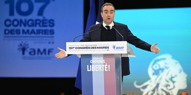 500 euro per i sindaci: la nuova “prime regalienne” del ministro Lecornu