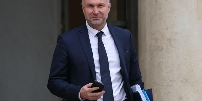 Bilancio 2026: Panifous richiede un testo speciale se il Parlamento non vota, escludendo le ordinanze