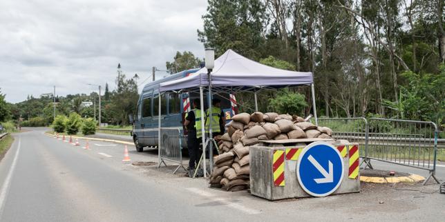 Nuova Caledonia condannata a pagare 28 milioni di euro ad Allianz per insufficiente sicurezza nelle proteste del 2024
