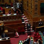 Senato francese critica il bilancio: solo aumenti fiscali, nessuna misura per i cittadini