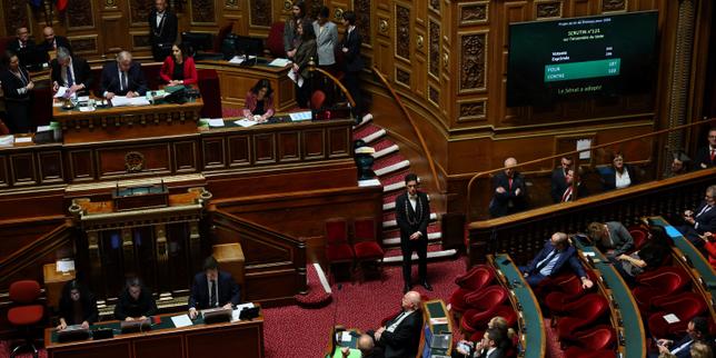 Senato francese critica il bilancio: solo aumenti fiscali, nessuna misura per i cittadini