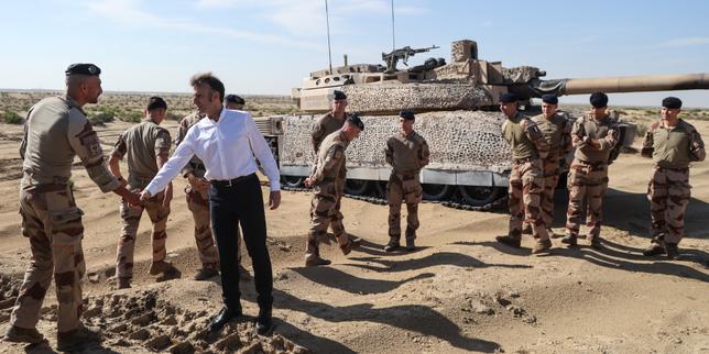 Macron alza la voce: auguri di fine anno e bilancio delle politiche in vista della fine del mandato