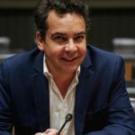 Patrick Cohen sfida le affermazioni false di Charles Alloncle: la sua lettera alla commissione d’inchiesta sull’audiovisivo pubblico