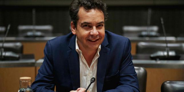 Patrick Cohen sfida le affermazioni false di Charles Alloncle: la sua lettera alla commissione d’inchiesta sull’audiovisivo pubblico