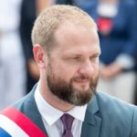 Francia annulla la consultazione anticipata sull'accordo di Bougival: reazioni di protesta in Nuova Caledonia