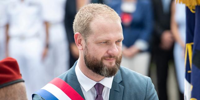 Francia annulla la consultazione anticipata sull'accordo di Bougival: reazioni di protesta in Nuova Caledonia