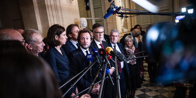 Socialisti accelerano bilancio per le elezioni comunali 2026: l'uso controverso dell'articolo 49.3