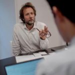 Boris Vallaud: il PS sospende la riforma pensioni e resta in opposizione