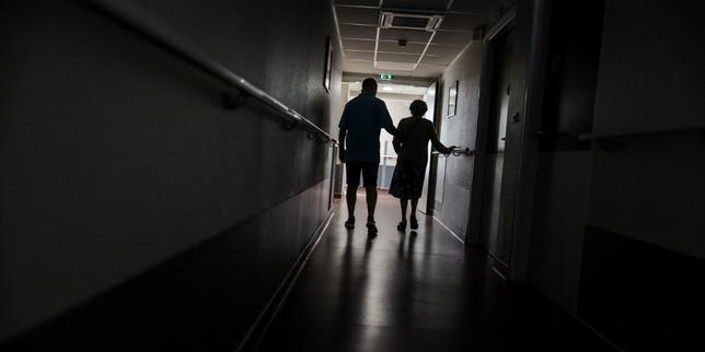 Francia in pericolo: l'invecchiamento e la demagogia minacciano il sistema sociale