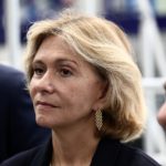 Sindaco di Chessy dimette dopo aver celebrato matrimonio di straniero sotto OQTF: la destra lo chiama “absurdo”