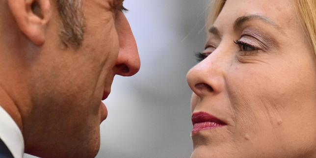 Meloni cita le difficoltà di Parigi per promuovere il suo modello politico all’estrema destra francese