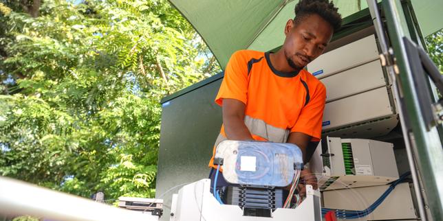 Mayotte: ciclone Chido e la guerra delle fibre tra Orange e l'operatore locale