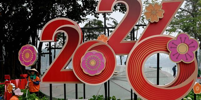 Capodanno 2025 in Francia: Macron pronuncia gli auguri alle 20:00