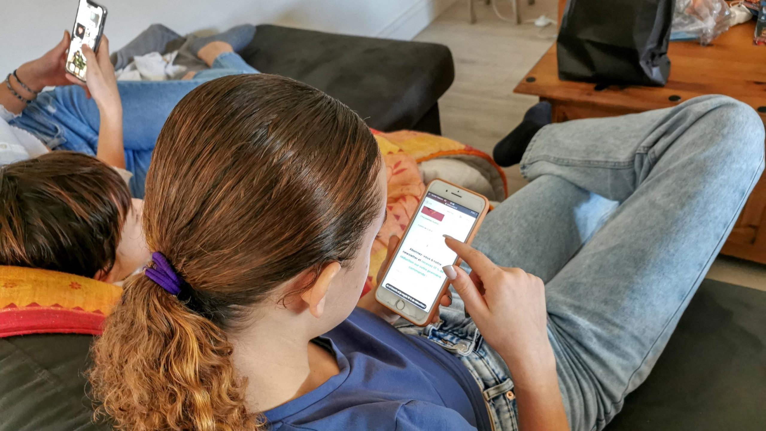 Francia: proposta di legge che vieta ai minori l’uso dei social network