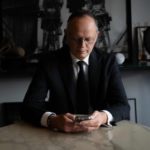 Il sindaco di L'Avre sfida la coalizione di sinistra nella corsa presidenziale del 2026