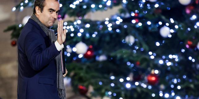 Francia: bilancio presentato, governo minaccia l'articolo 49.3 se il Parlamento non approva