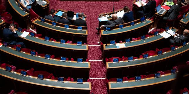 Elezioni senatoriali in Francia: il potere dei consiglieri comunali nel collegio di grandi elettori