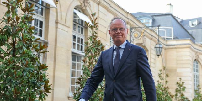 Tribunale di Rouen esamina la richiesta che ha avviato l’indagine sul sindaco di Le Havre