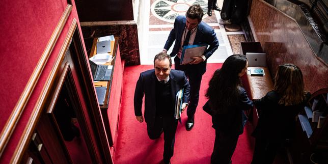 Il bilancio 2026 in Francia: Lecornu ricrea il dialogo con i gruppi parlamentari