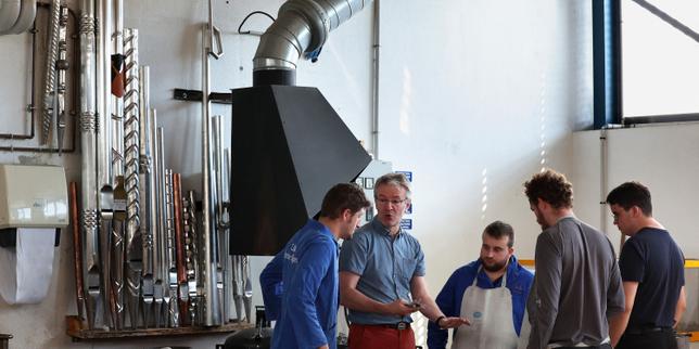 Contratti di apprendistato in Francia: calo del 4,4 % nel 2025