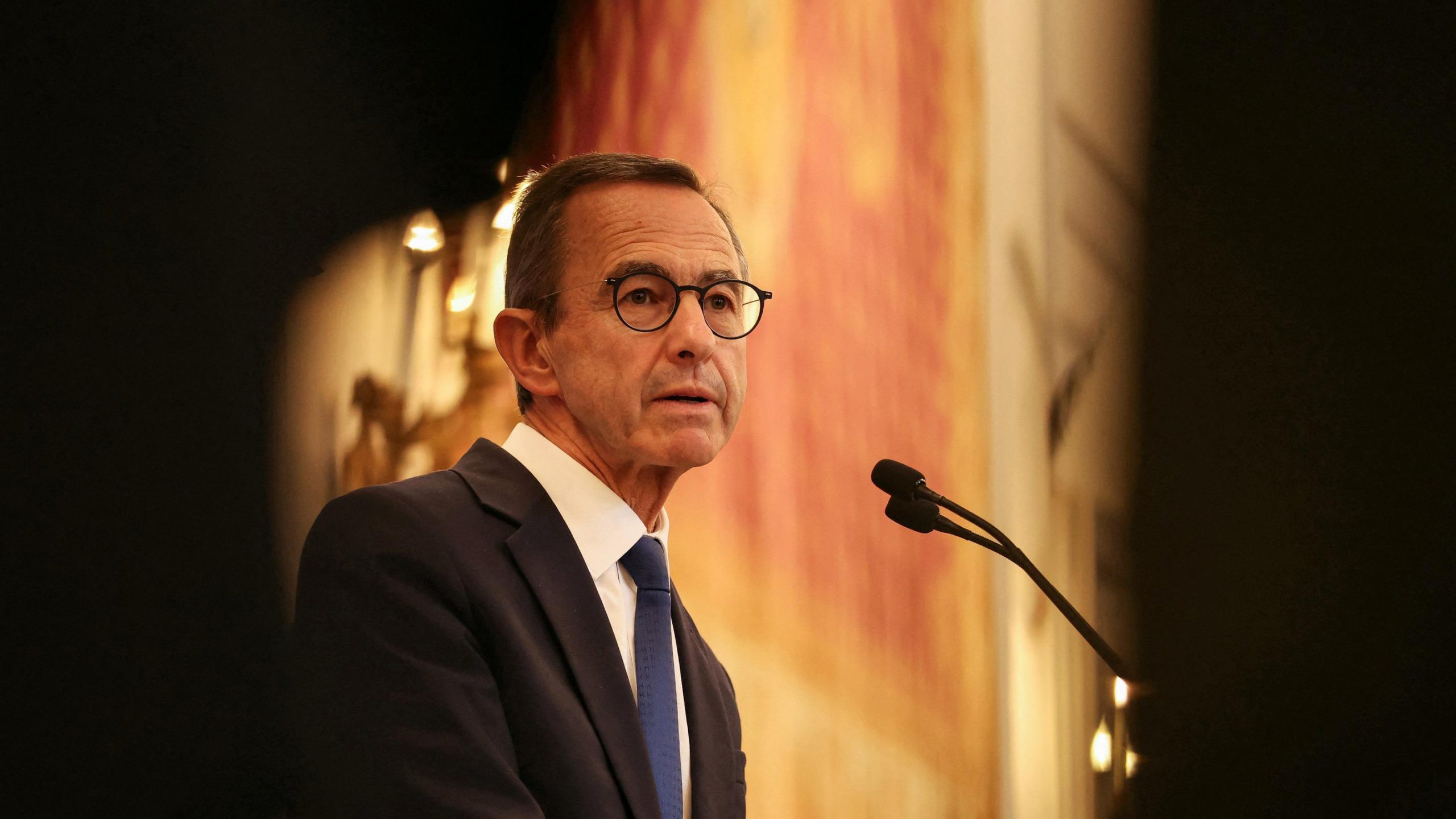 Retailleau abbandona la presidenza di Les Républicains per puntare alla presidenza francese