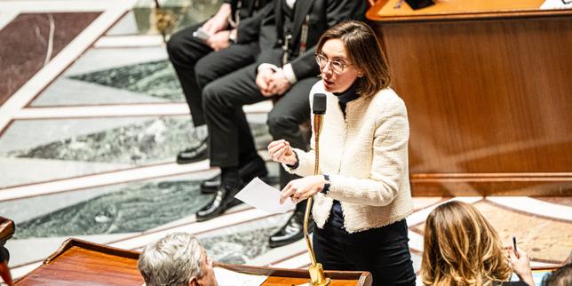 Governo francese introduce copertura spese legali per dirigenti pubblici in procedimenti di responsabilità finanziaria