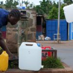 Parigi: 18 ex dirigenti dell’acqua di Mayotte accusati di corruzione e favoritismo