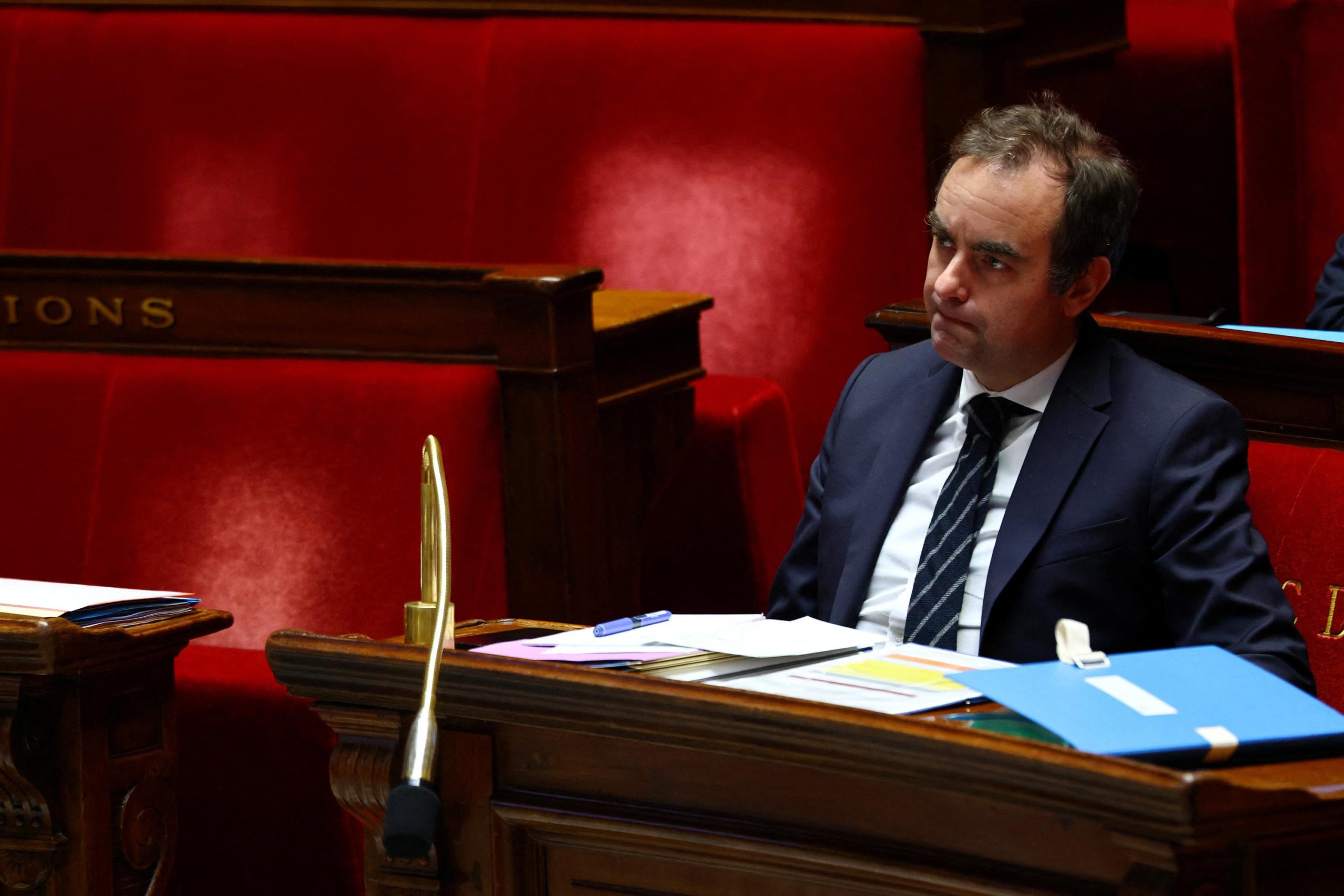 Tabard propone concessioni 2026 per una guerra stanca: il nuovo orientamento del governo Lecornu