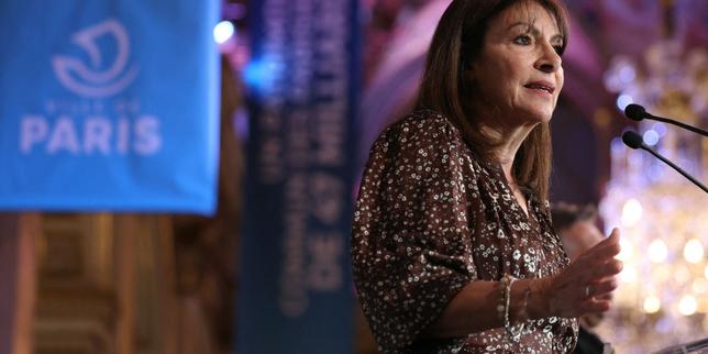 Anne Hidalgo: sostegno a Grégoire ma rifiuta alleanza con LFI nelle prossime elezioni comunali di Parigi