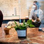 In Francia, la proposta di legge consente di lavorare il 1° maggio in negozi e musei