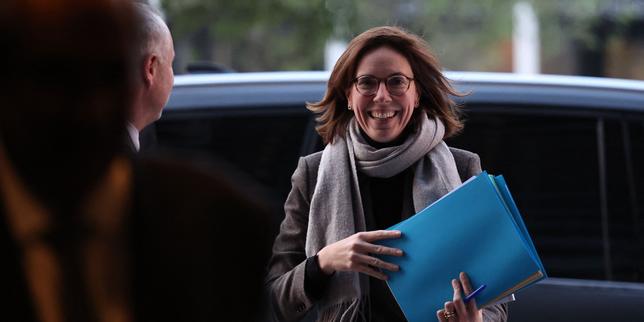 Bercy: il bilancio 2026 in discussione, LFI e RN non invitati