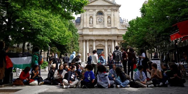 Accuse di ideologia politica contro le università francesi: impatti e prospettive
