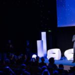 Attal introduce il marketing politico a Parigi: una serata di dibattiti innovativi