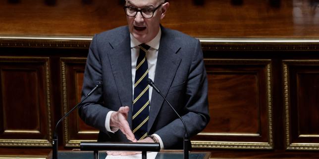 Roland Lescure: la Francia critica l’intervento statunitense in Venezuela e chiama al rispetto dei diritti umani