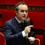 Bilancio 2026: la Francia conserva l'IVA sulle imprese e la sovrattassazione sui profitti delle grandi aziende, escludendo le ETI