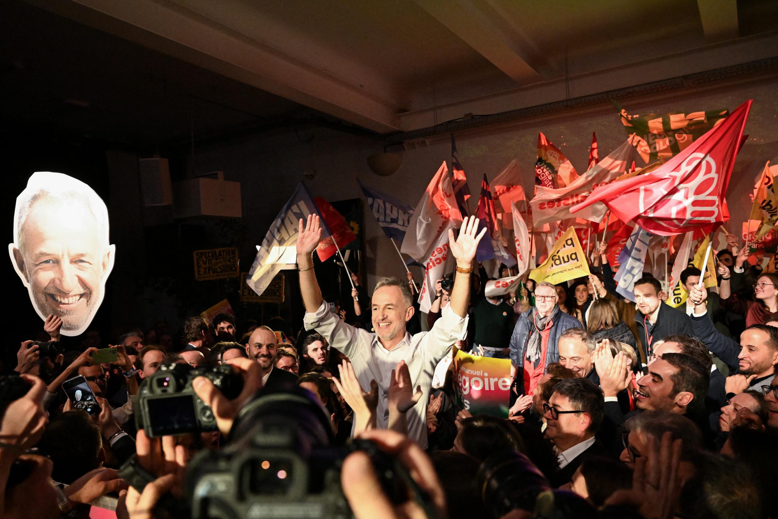 Candidato socialista accusa la Lega di spostarsi verso l’estrema destra al primo meeting di campagna