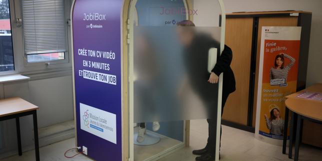 Taglio del 13 % alle Missions Locali: l'Incertezza del Budget Francese