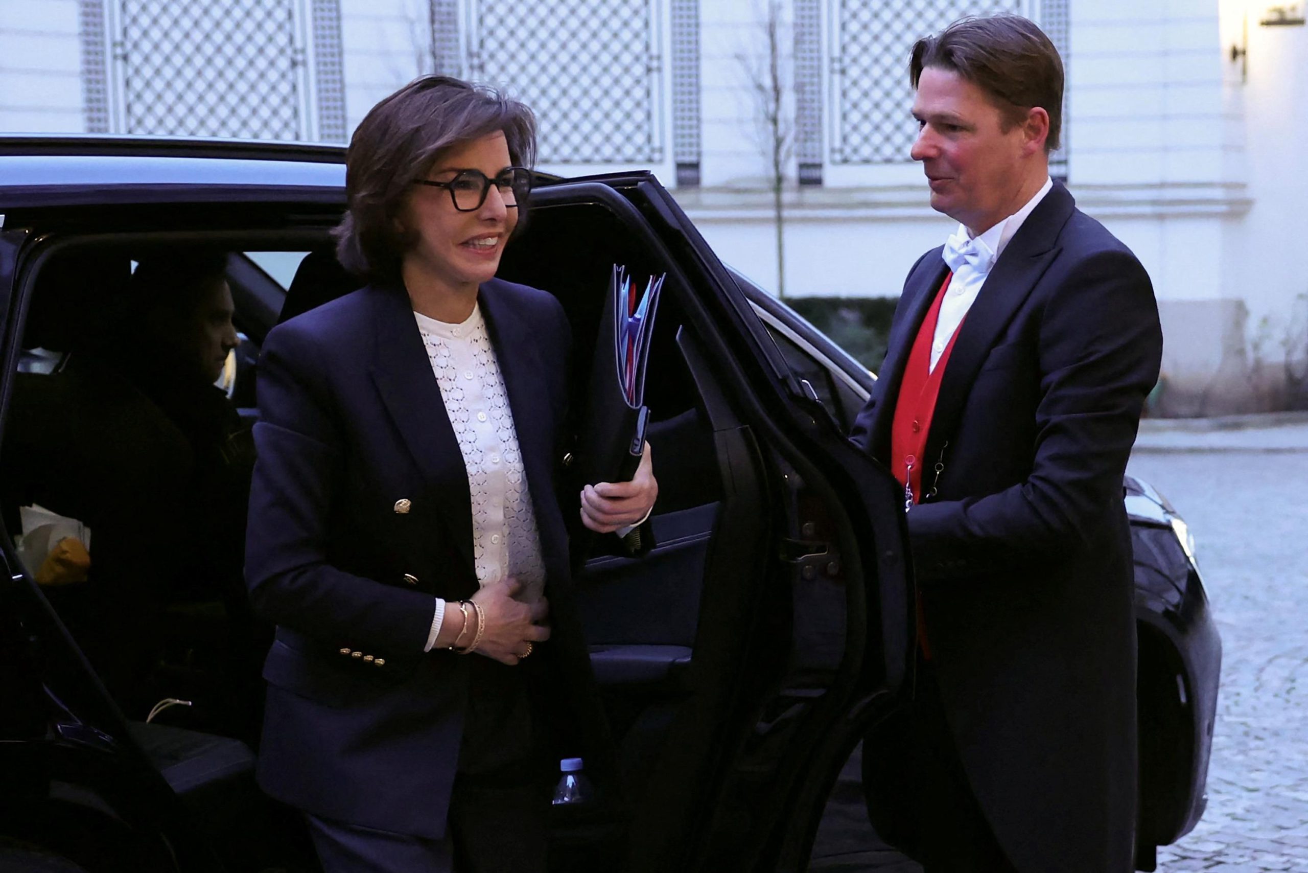 Rachida Dati e la corsa della destra a Parigi: sondaggi, rivalità e potenziali impatti