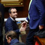 Francia: severità sul bilancio, ma resistenza alla mozione di censura da destra