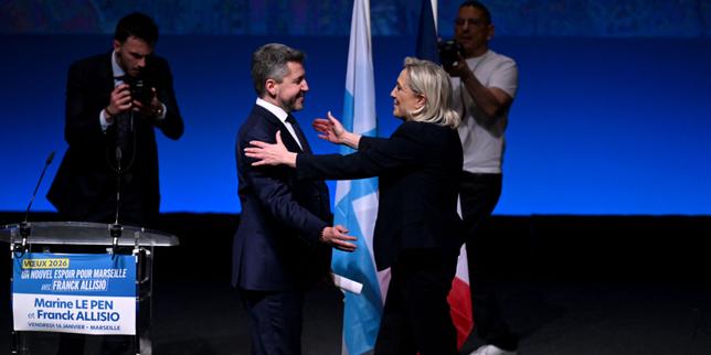 Marine Le Pen sorprende a Marsiglia: sostiene candidato di sinistra