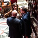 Francia: 20 raccomandazioni per ridurre il divario salariale di genere e rafforzare le sanzioni