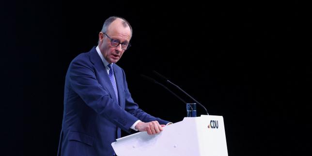 Francia e Germania chiedono all'UE di reagire alle nuove tariffe di Trump