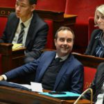 Bilancio 2026 approvato: il Parlamento francese respinge le mozioni di censura del RN e dell'UDR