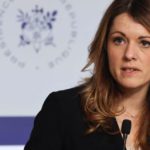 Mélenchon esclude i media dalla conferenza stampa: il governo teme minaccia al pluralismo